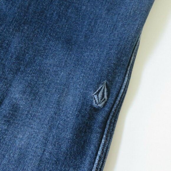 Volcom Denim Jeans Boys Size 26 / 12 Solver Modern Straight Genuine Skateboard - Picture 8 of 10
